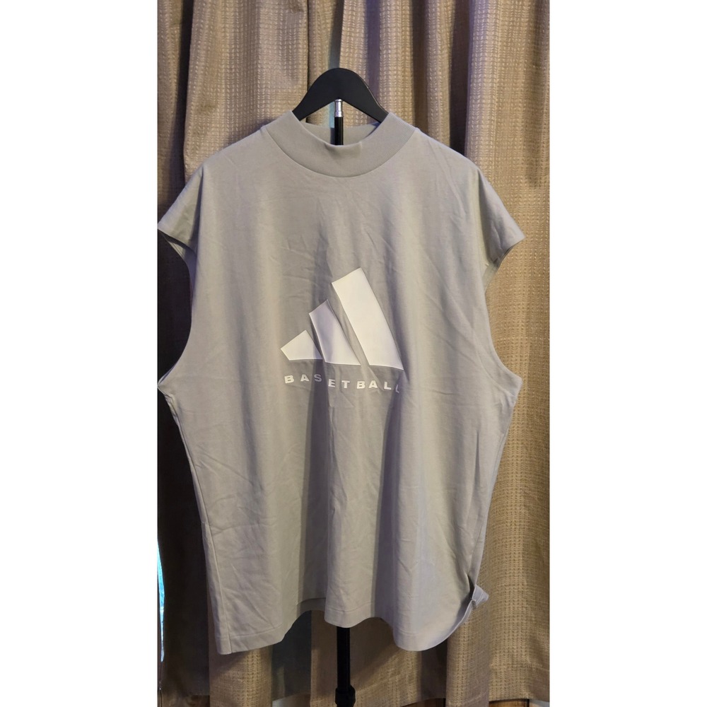 Adidas Basketball Sleeveless Oversize Tee Mens Size Medium Gray White